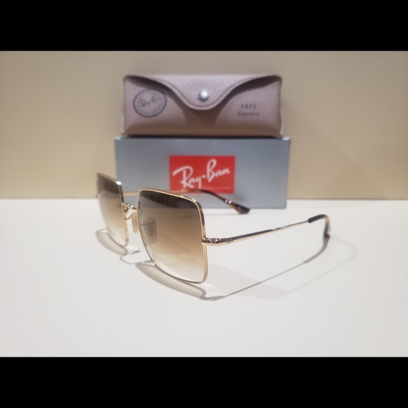 Ray Ban Square 1971 Sunglasses - Picture 3 of 8